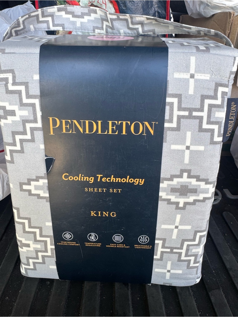 Pendleton Gray and White  Aztec Cooling Technology Geometric King Sheet Set
